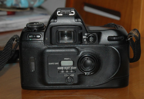 尼康相机收藏知识之六--胶片机的终结 F6