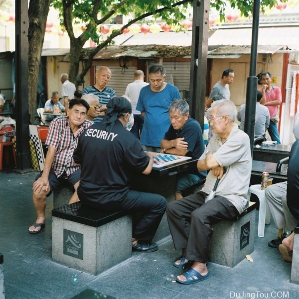 Rolleiflex Twin Lens Reflex：升级为中画幅