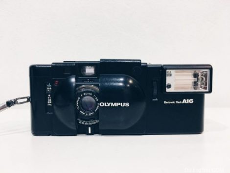 评论：奥林巴斯XA胶卷相机
