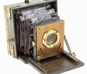 Mayfield Pocket Camera