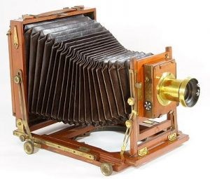 Triple Extension Field Camera