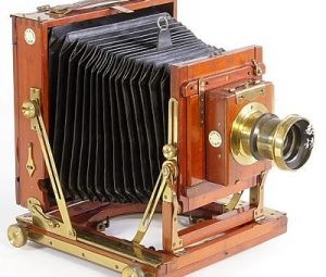 Triple Victo 三重维克托相机